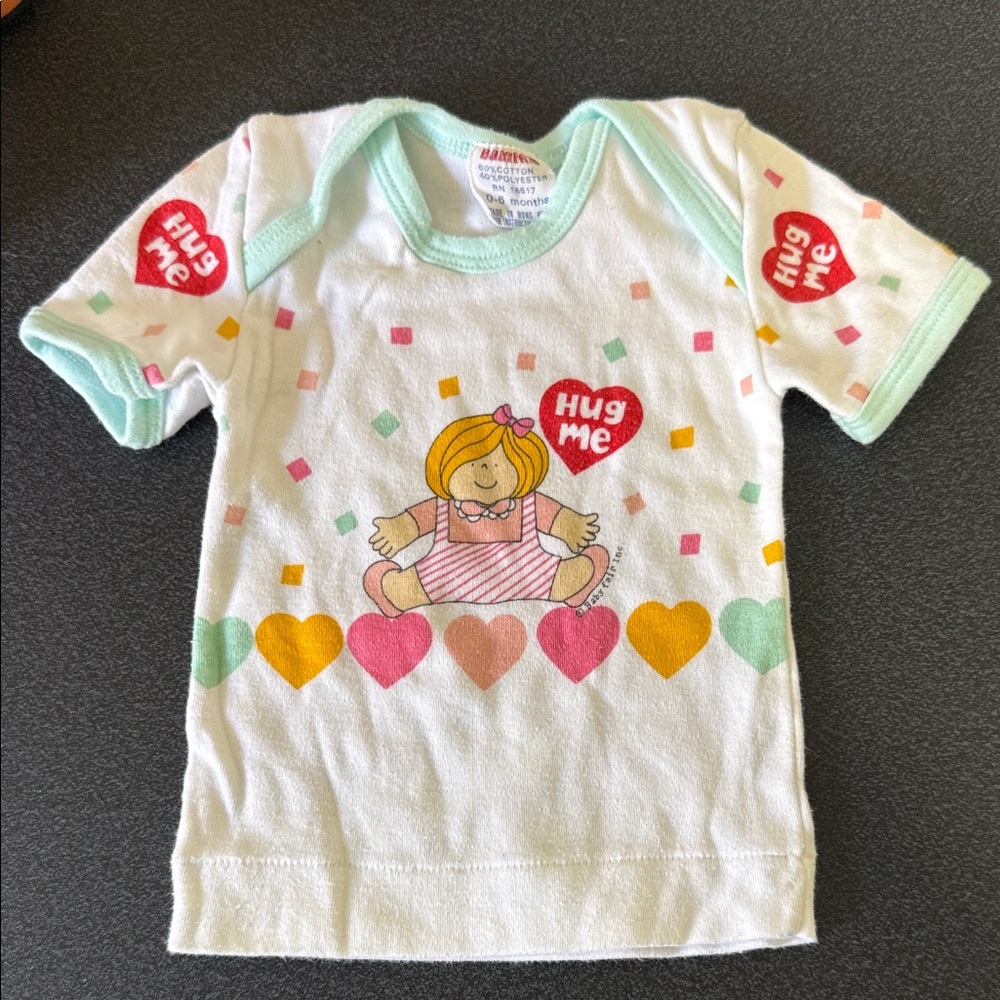 'Hug Me' Short Sleeve Kids Tee - White with Mint Trim